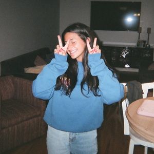 Meet your Posher, Sophia